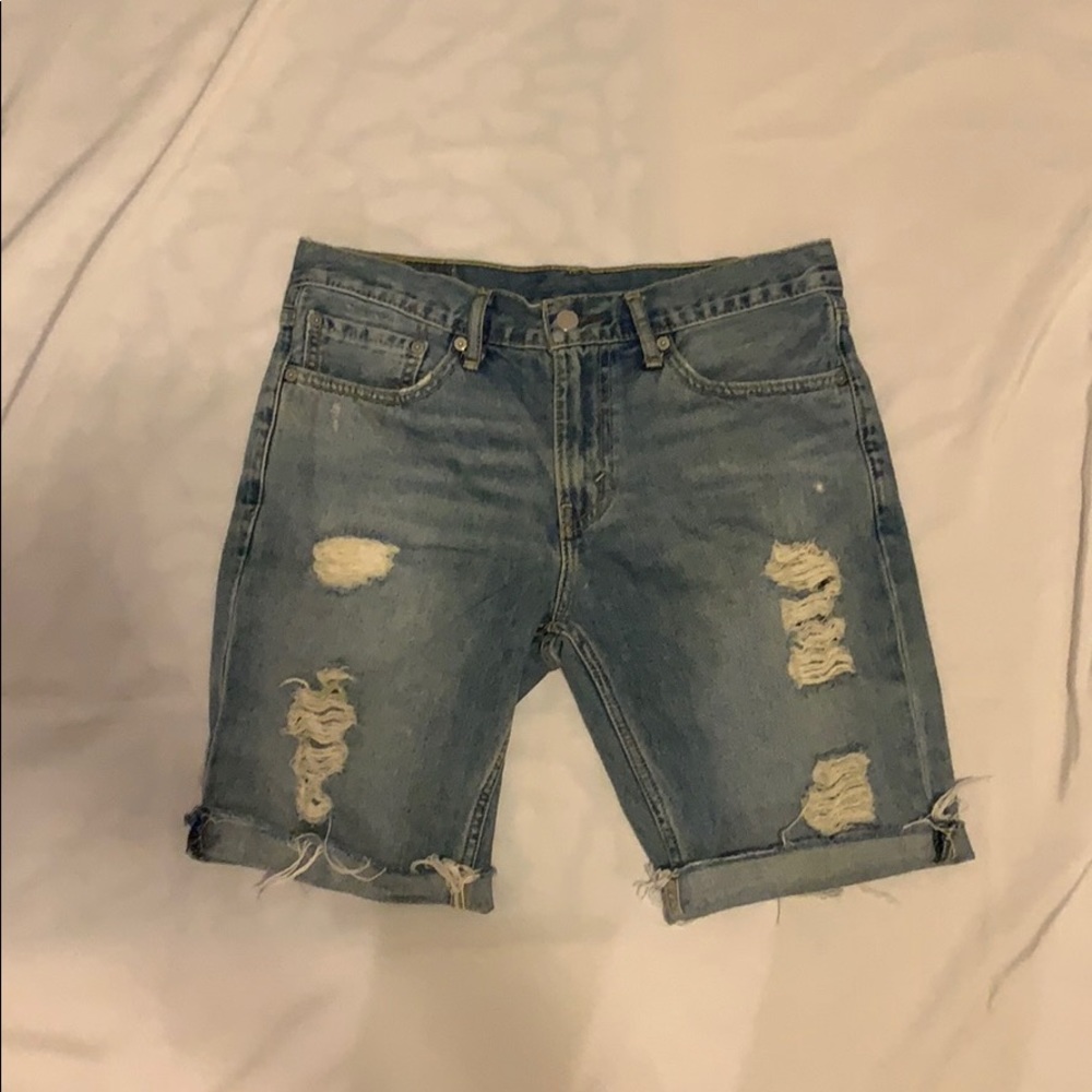 🔥LEVI’S DENIM SHORTS🔥